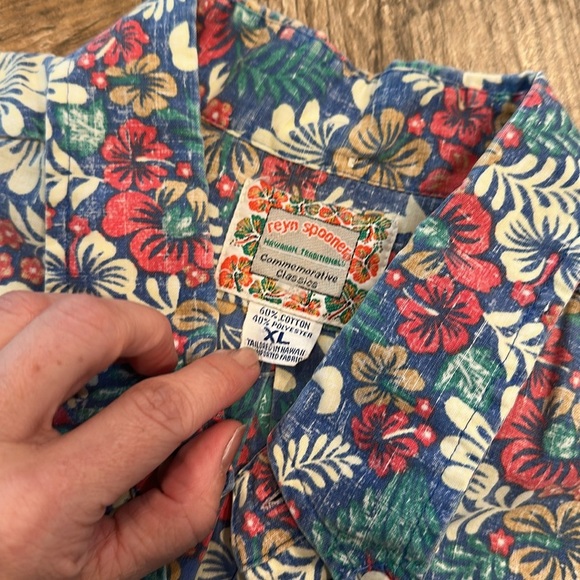 REYN SPOONER Commemorative Classics HAWAIIAN SHIRT blue floral men’s XL - Picture 4 of 5